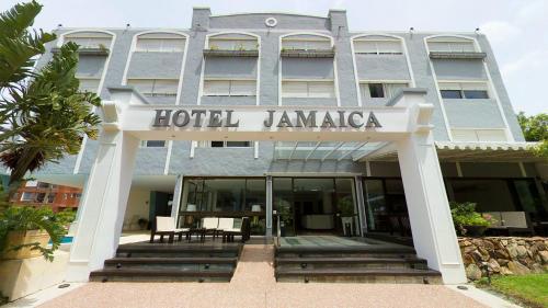 Фотография гостиницы Jamaica Hotel