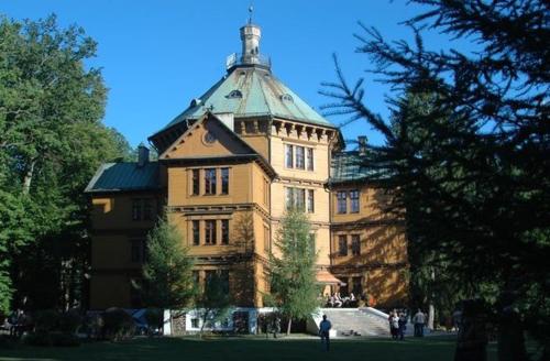 Фотография мини отеля Pałac Myśliwski w Antoninie