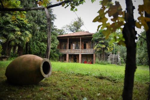 Фотография гостиницы Menabde's Wine Cellar