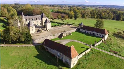 Фотография гостевого дома Château des Feugerets