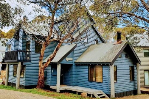 Фотография гостевого дома SNOWED INN apartment