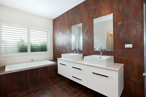 Фотография гостевого дома Vista One