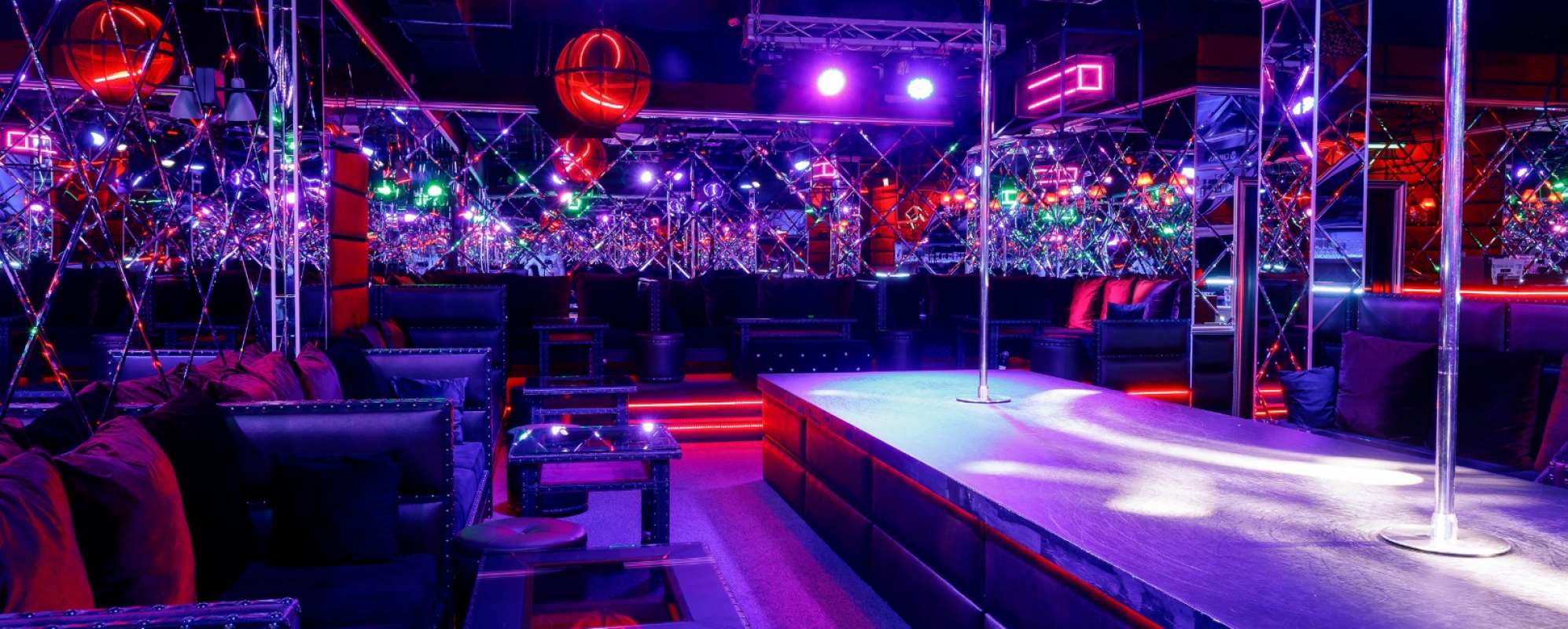 Фотографии ночного клуба Burlesque Стриптиз-клуб 