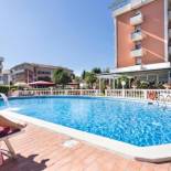 Фотография гостиницы Hotel Apollo