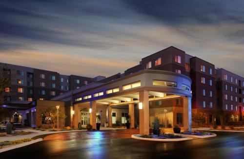 Фотография гостиницы Residence Inn Phoenix Desert View at Mayo Clinic