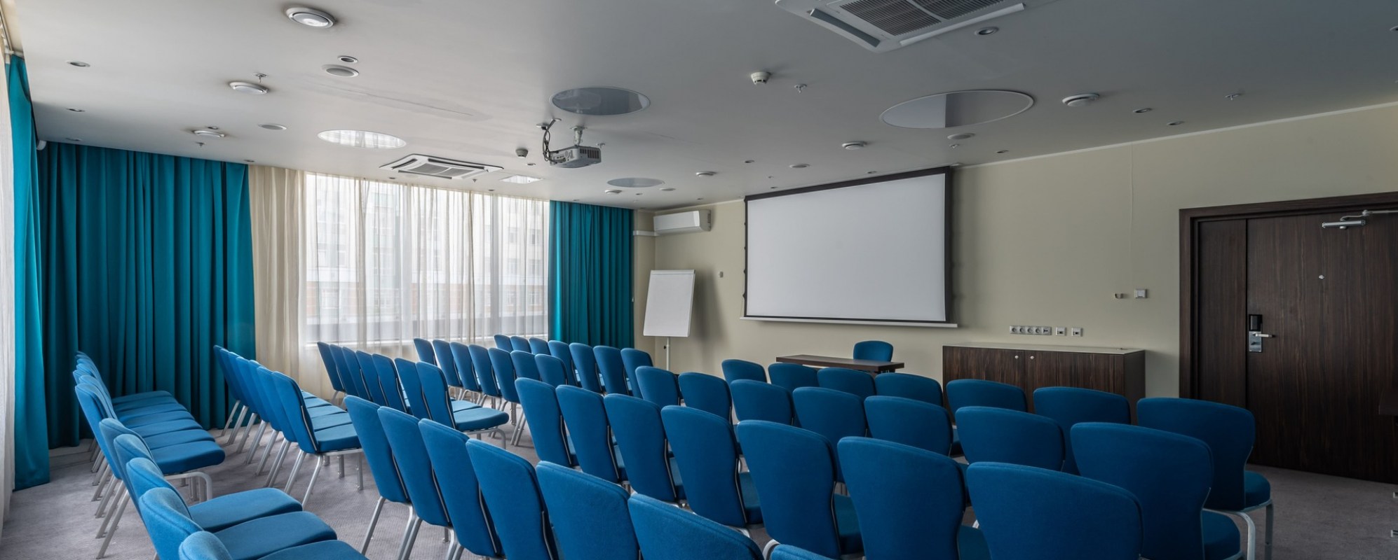 Фотографии конференц-зала Зал Казань