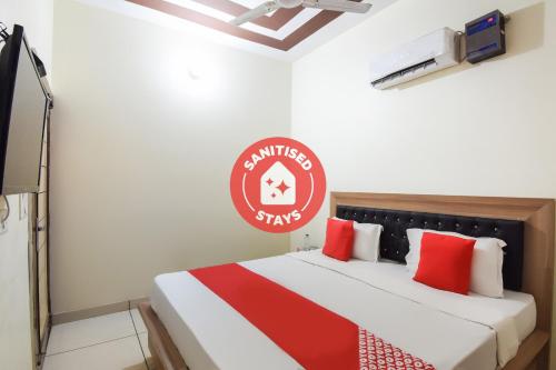 Фотографии гостиницы
OYO 46921 Hotel Amigo