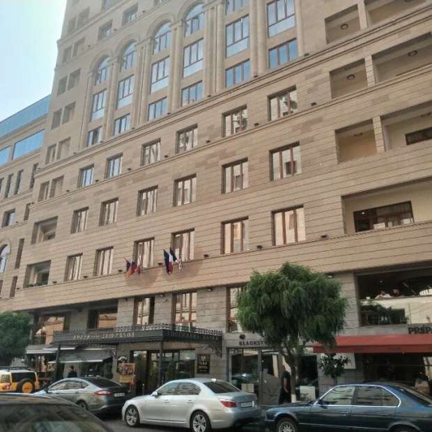Фотографии гостиницы
Paris Hotel Yerevan