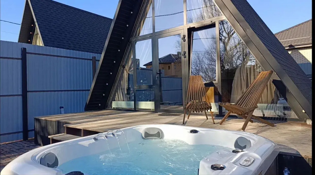 Фотография Коттеджа Шале с джакузи Alеnа_Аframе