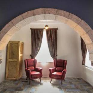 Фотографии гостиницы
THE RED HORSE HOTEL