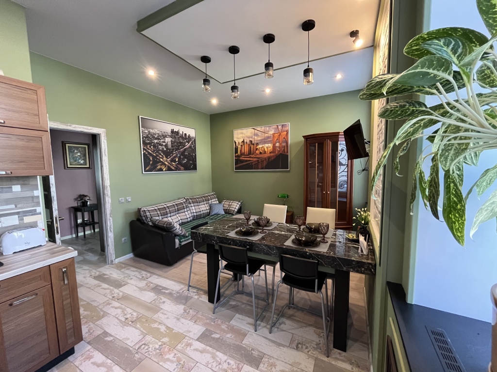 Фотография квартиры Апартаменты У Александровского Дворца