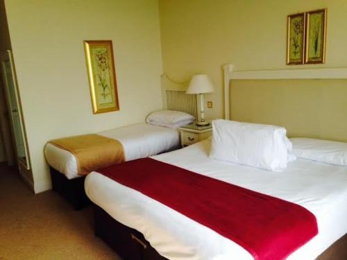 Фотография гостиницы WatersEdge Hotel