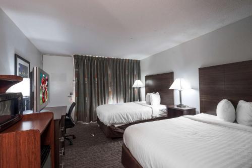 Фотография мини отеля Red Roof Inn & Suites Anderson, SC