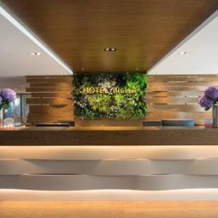 Фотографии гостиницы
HOTEL illuster - Urban & Local