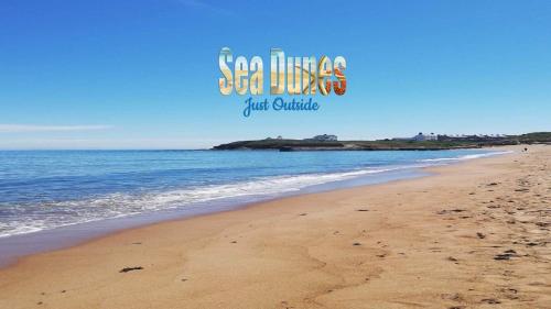 Фотография гостевого дома Sea Dunes - Fantastic North Sea Views on your door step.