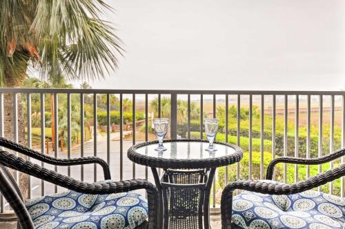 Фотография гостевого дома Hilton Head Resort Condo with Beach and Pool Access!