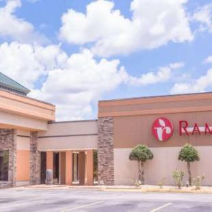 Фотографии гостиницы
Ramada by Wyndham Macon