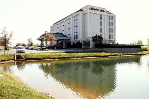 Фотография гостиницы Hampton Inn Louisville Northeast