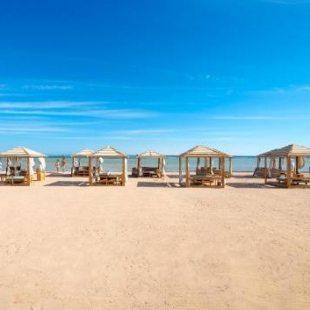 Фотография гостиницы Amwaj Oyoun Resort & Casino