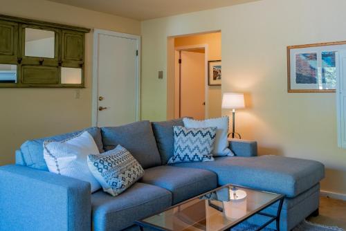 Фотографии гостевого дома 
            Wanderer Way Home - Just Minutes From Downtown & Pet Friendly