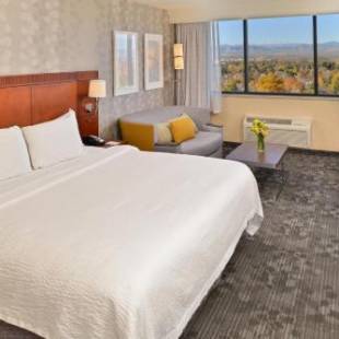 Фотографии гостиницы
Courtyard by Marriott Denver Cherry Creek
