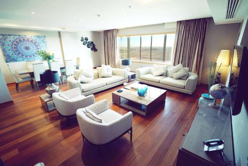 Фотография гостиницы Ramada by Wyndham Erbil Gulan Street