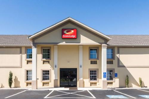 Фотографии гостиницы
Econo Lodge Harrisburg Southwest of Hershey Area