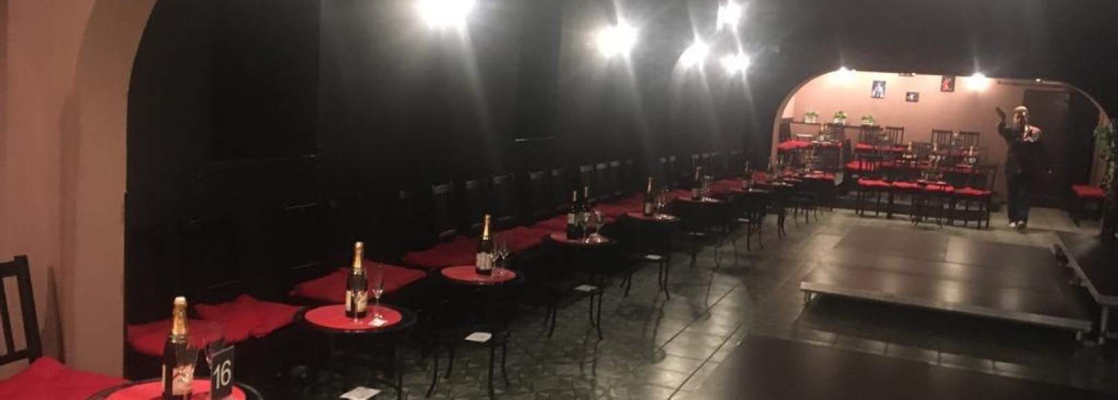 Фотография концертного зала Театральный зал на 100 мест