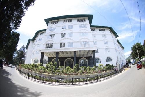 Фотография гостиницы Araliya Green City Hotel