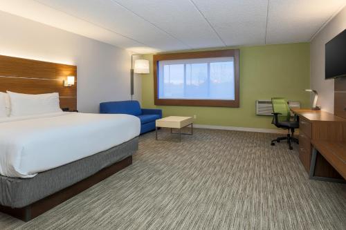 Фотография гостиницы Holiday Inn Express Milwaukee - West Medical Center, an IHG Hotel