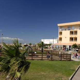 Фотографии апарт отеля
Adonis Saint Pierre la mer by Olydea