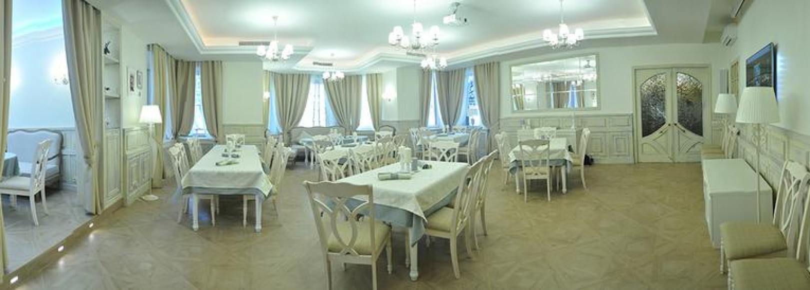 Фотография банкетного зала Берлога