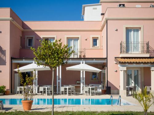 Фотография гостиницы Hotel Danieli Pozzallo