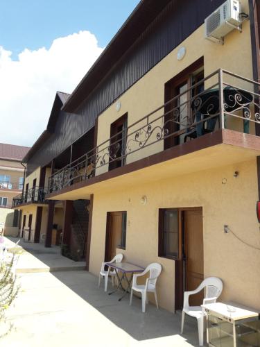 Фотографии гостевого дома 
            Видная, 63