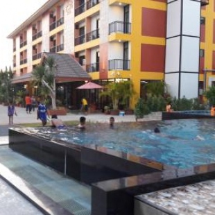 Фотография гостиницы Tawan Anda Garden Hotel