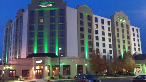 Фотография гостиницы Holiday Inn Hotel & Suites Chicago Northwest - Elgin, an IHG Hotel