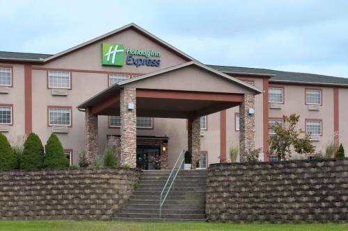 Фотография гостиницы Holiday Inn Express Mount Pleasant- Scottdale, an IHG Hotel