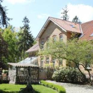 Фотографии гостиницы
Hotel Schlösschen Sundische Wiese Zingst