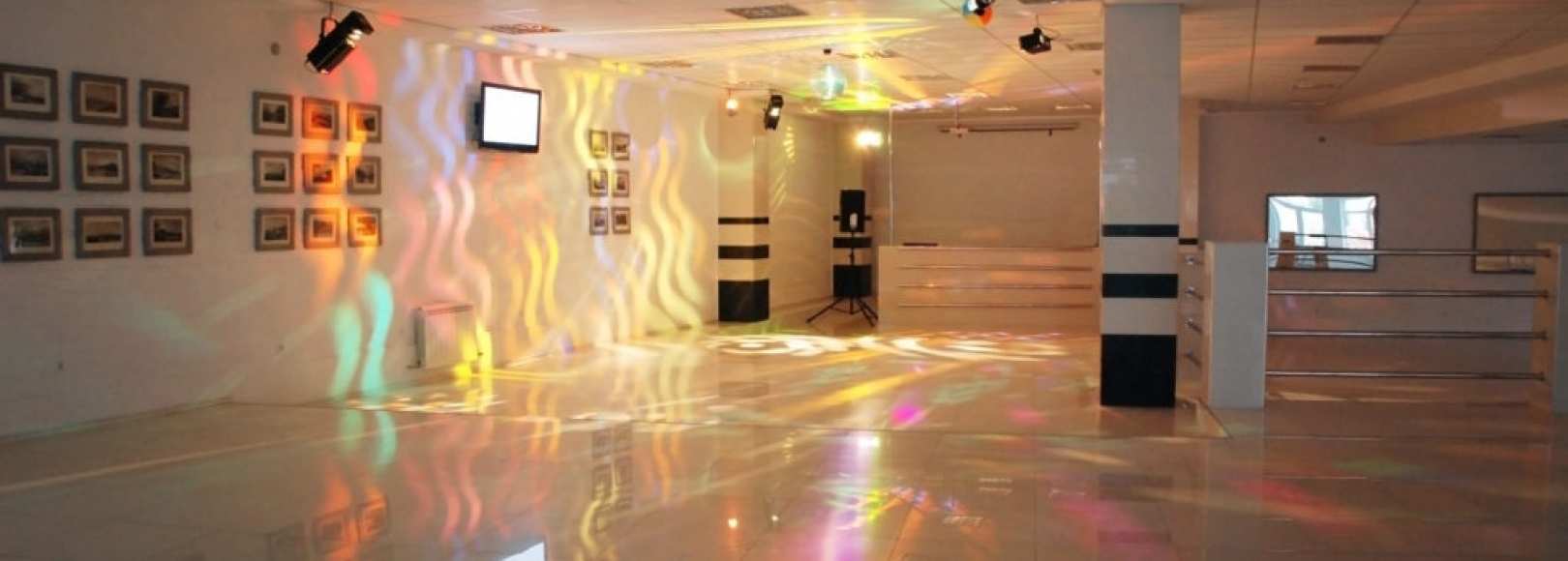 Фотография конференц-зала White hall