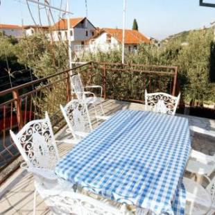 Фотографии гостевого дома
Apartments with a parking space Podaca, Makarska - 6055