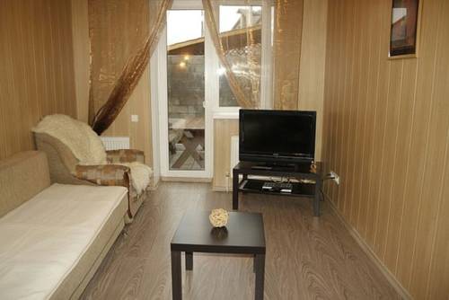 Фотографии базы отдыха
Апрески Бунгало на Банном