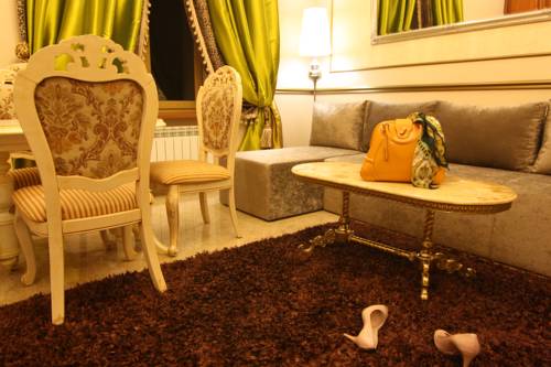 Фотографии апарт отеля
Theatre Boutique Apart-Hotel