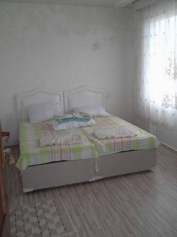 Фотографии гостиницы 
            Theodora