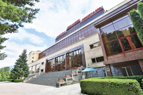 Фотографии гостиницы
Hotel Dilijan Resort